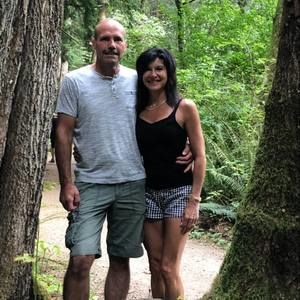 Meet your Posher, Debbie